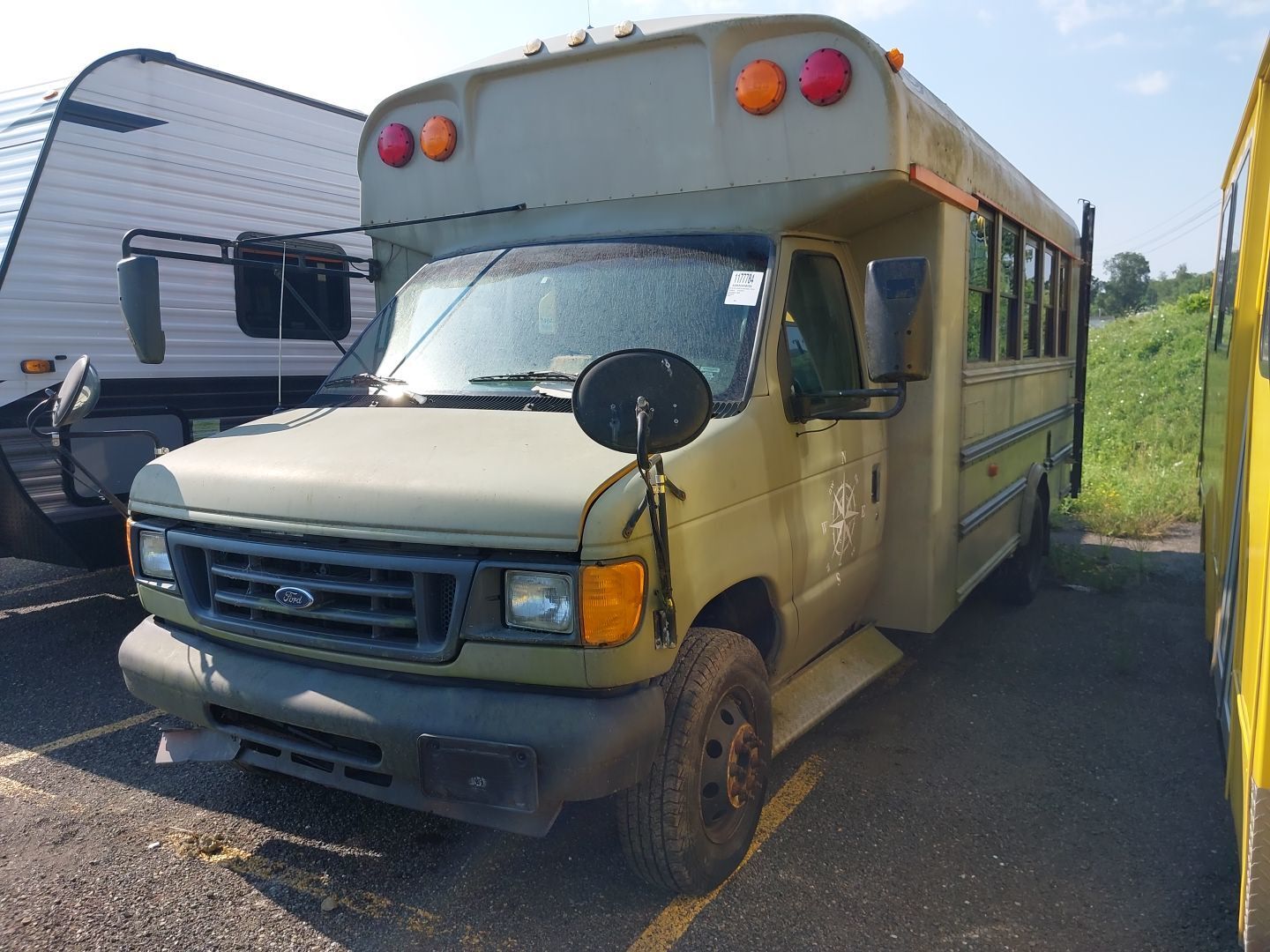 Ford E-450