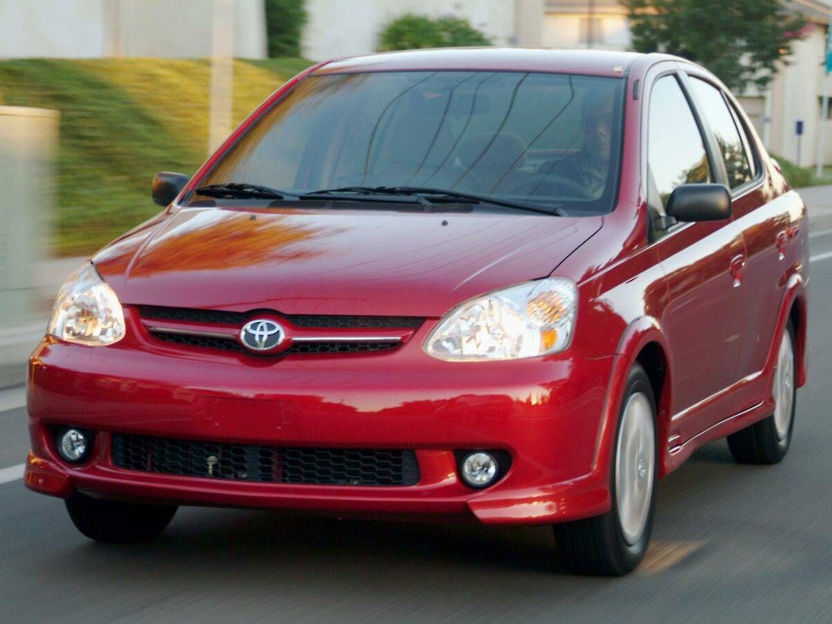 Toyota Echo