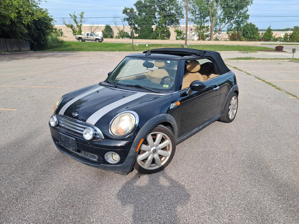 MINI Cooper Convertible