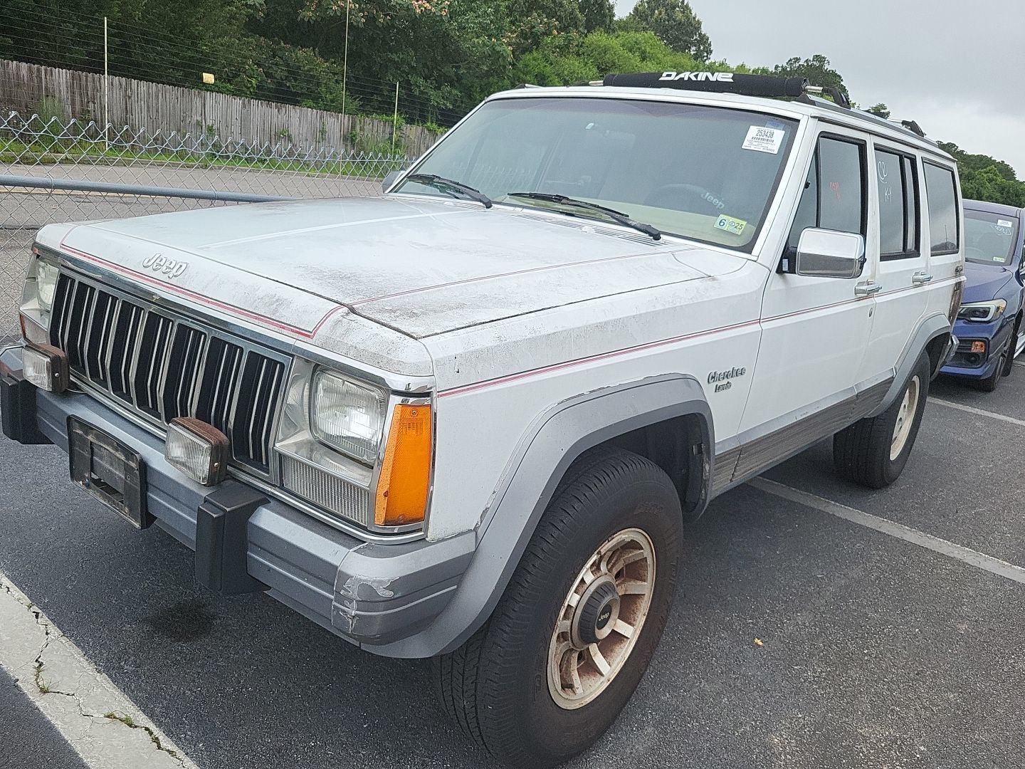 Jeep Cherokee