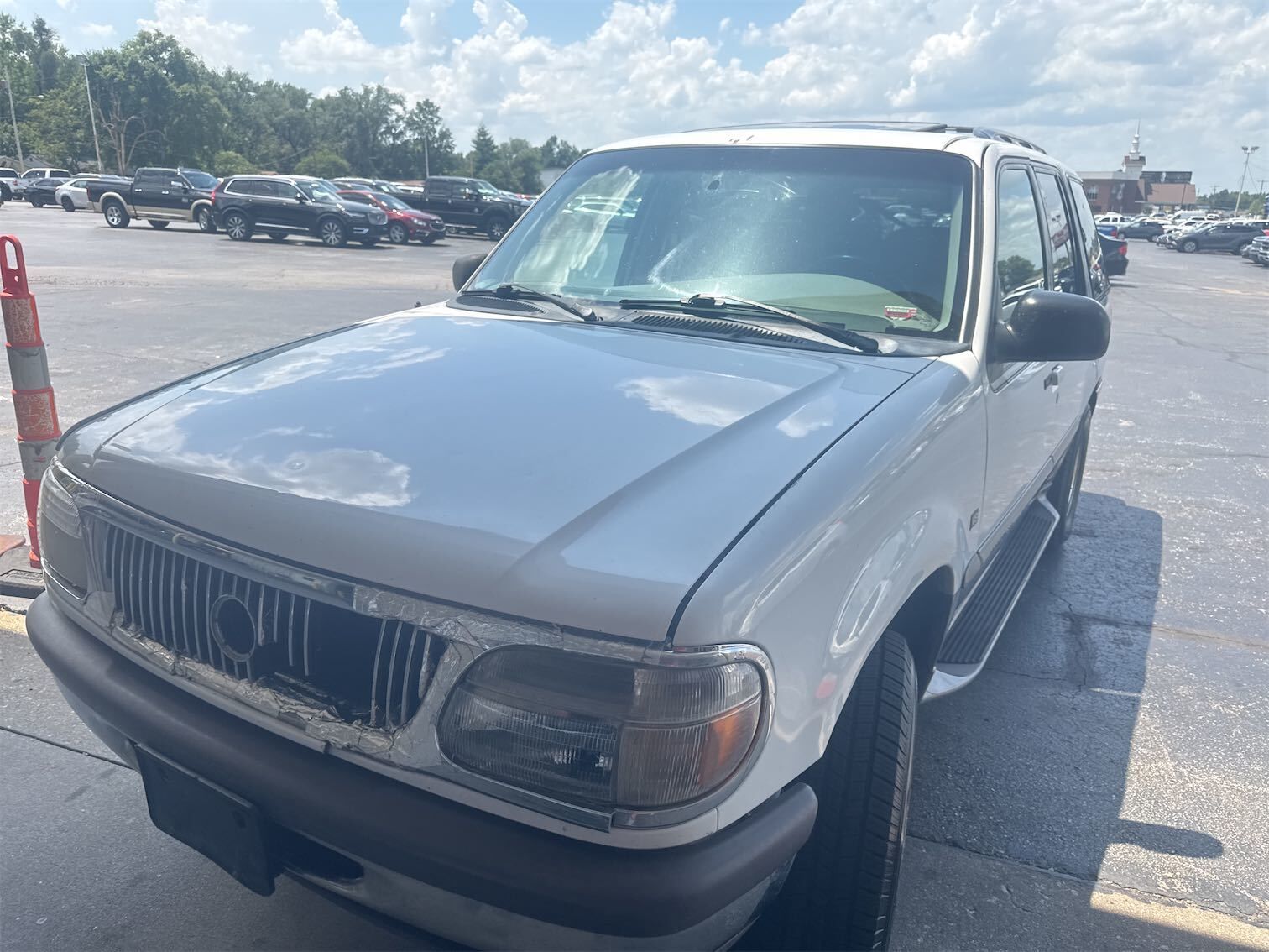 Mercury Mountaineer