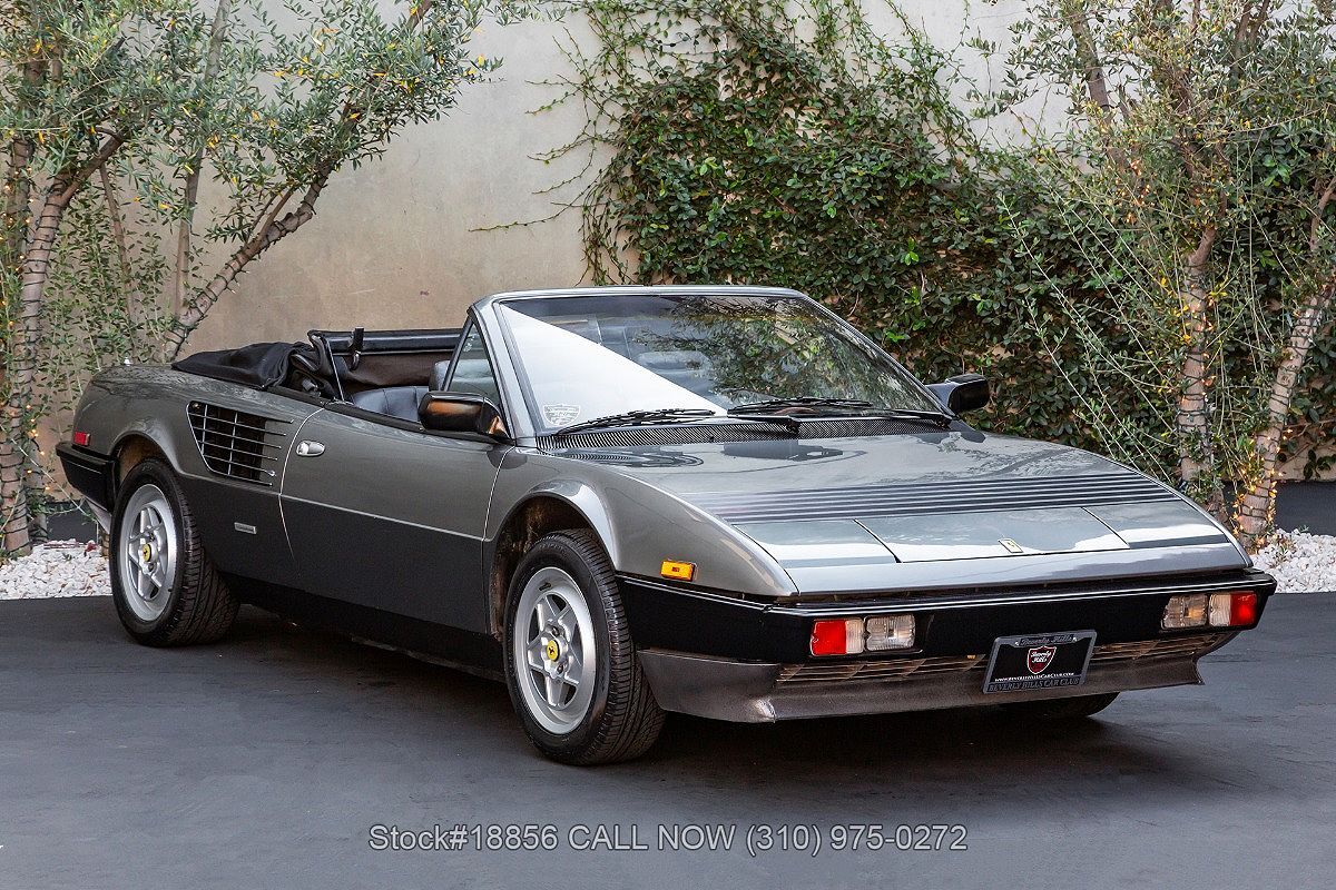 1983 FERRARI Mondial 8