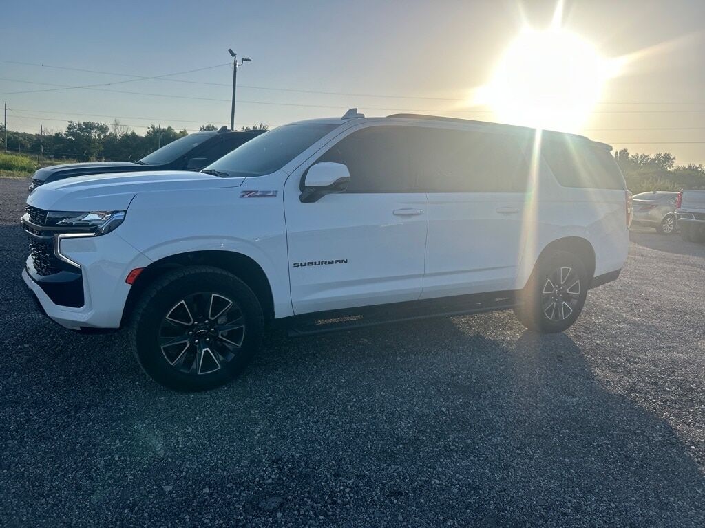 2022 CHEVROLET Suburban