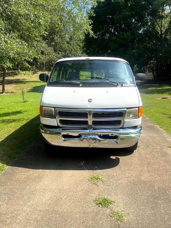 Dodge Ram Wagon