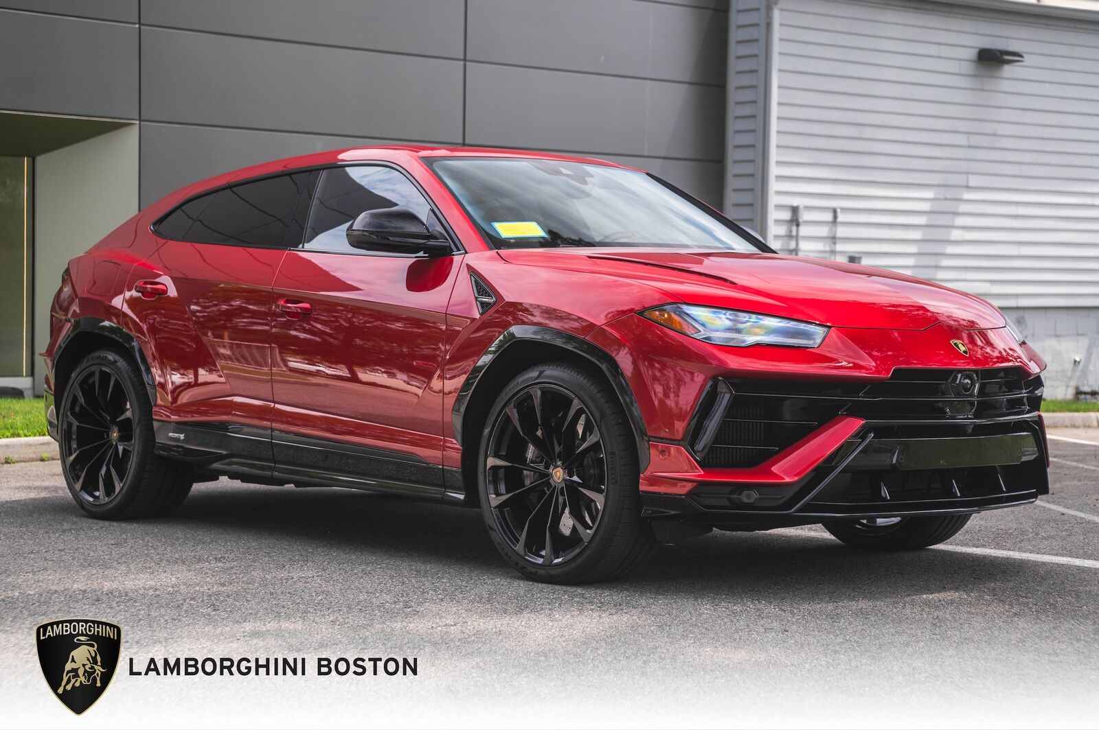 2023 LAMBORGHINI URUS