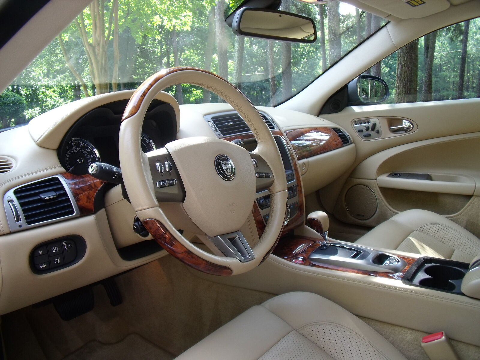 Jaguar XK