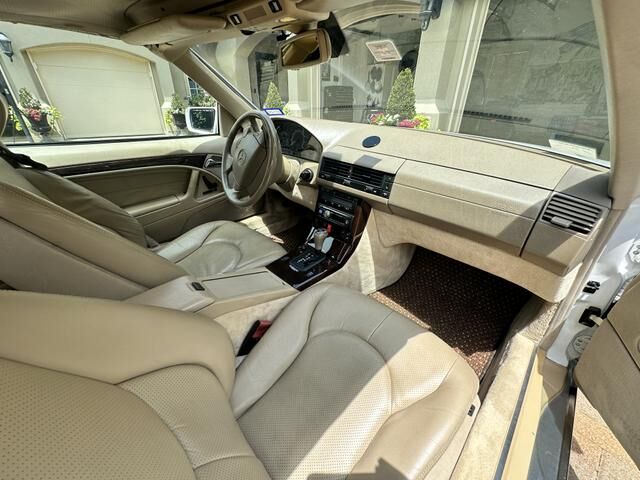 Mercedes-Benz SL-Class