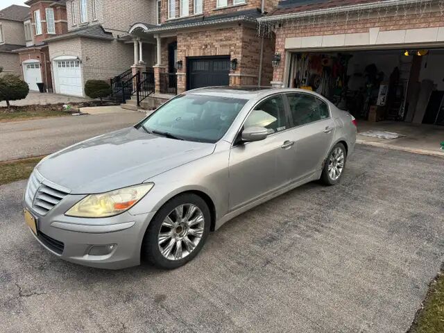 Hyundai Genesis