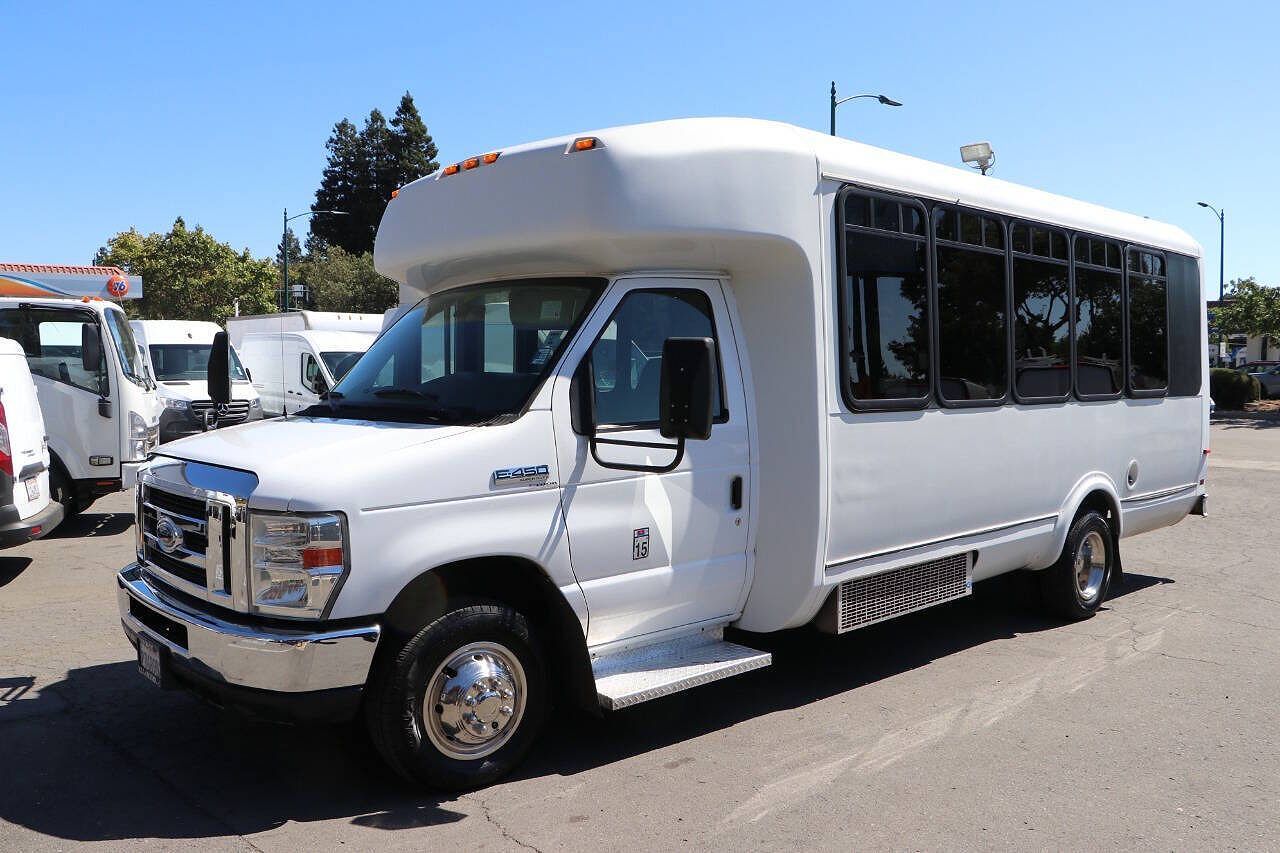 Ford E-450