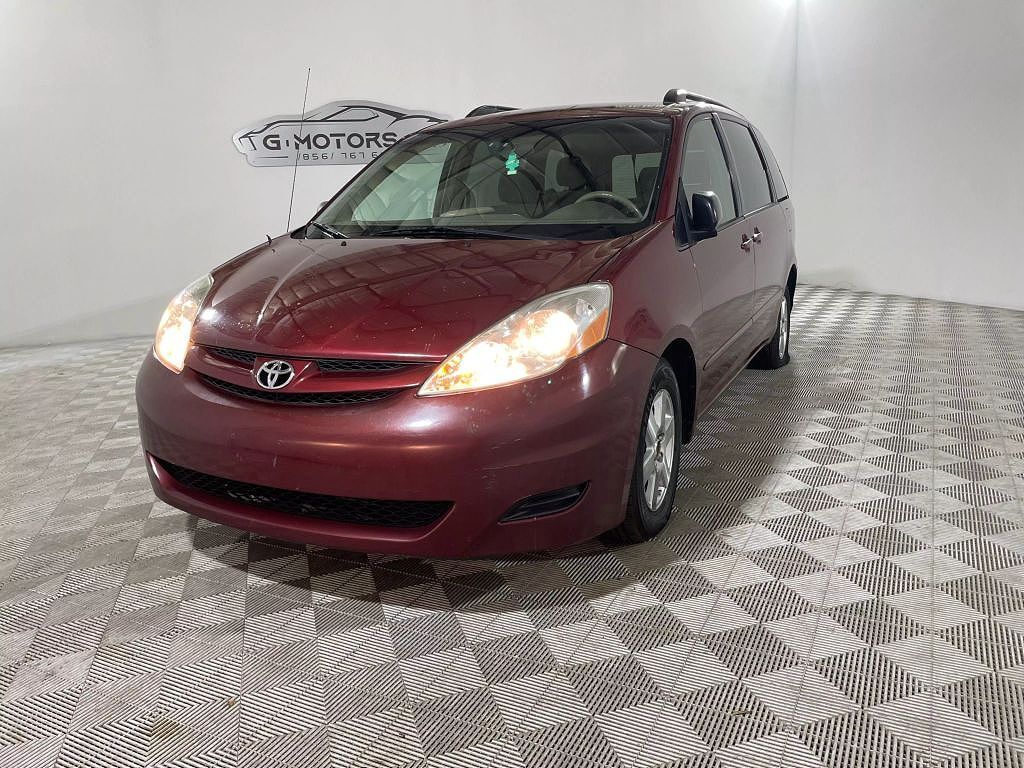 2008 TOYOTA Sienna