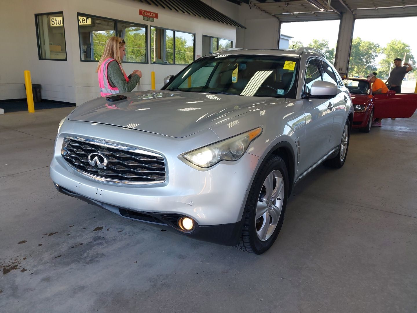 Infiniti FX35