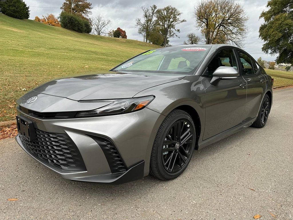 2025 TOYOTA Camry