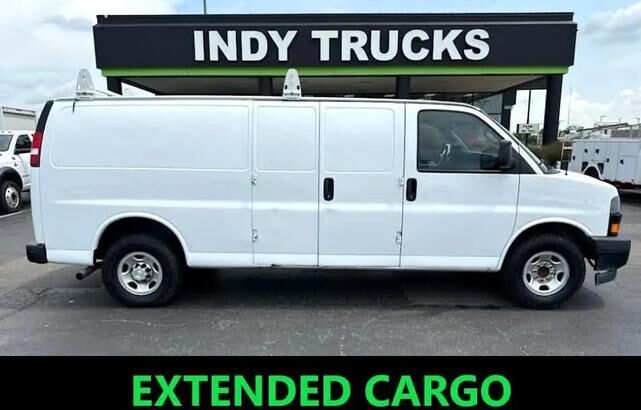 2019 CHEVROLET Express