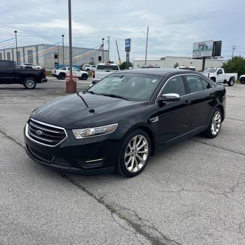 2018 FORD Taurus