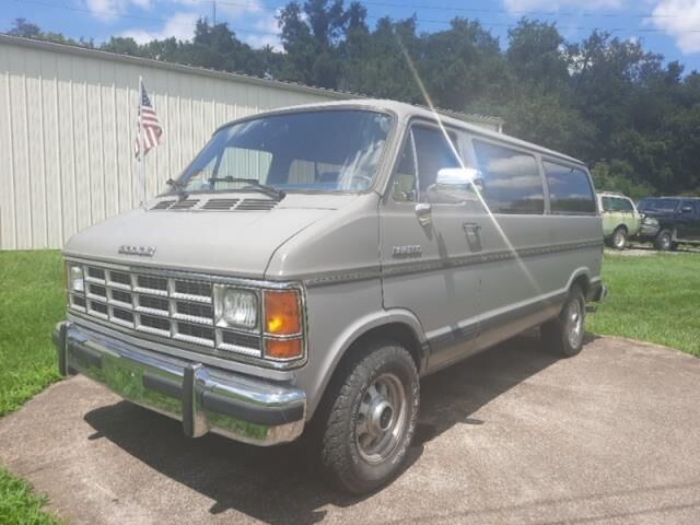 Dodge Ram Wagon
