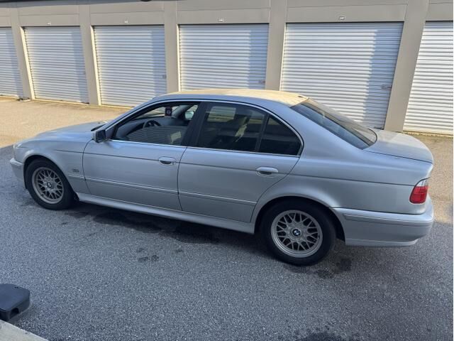 BMW 525i