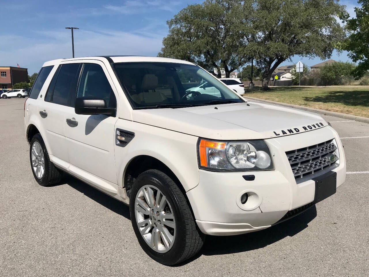 Land Rover LR2