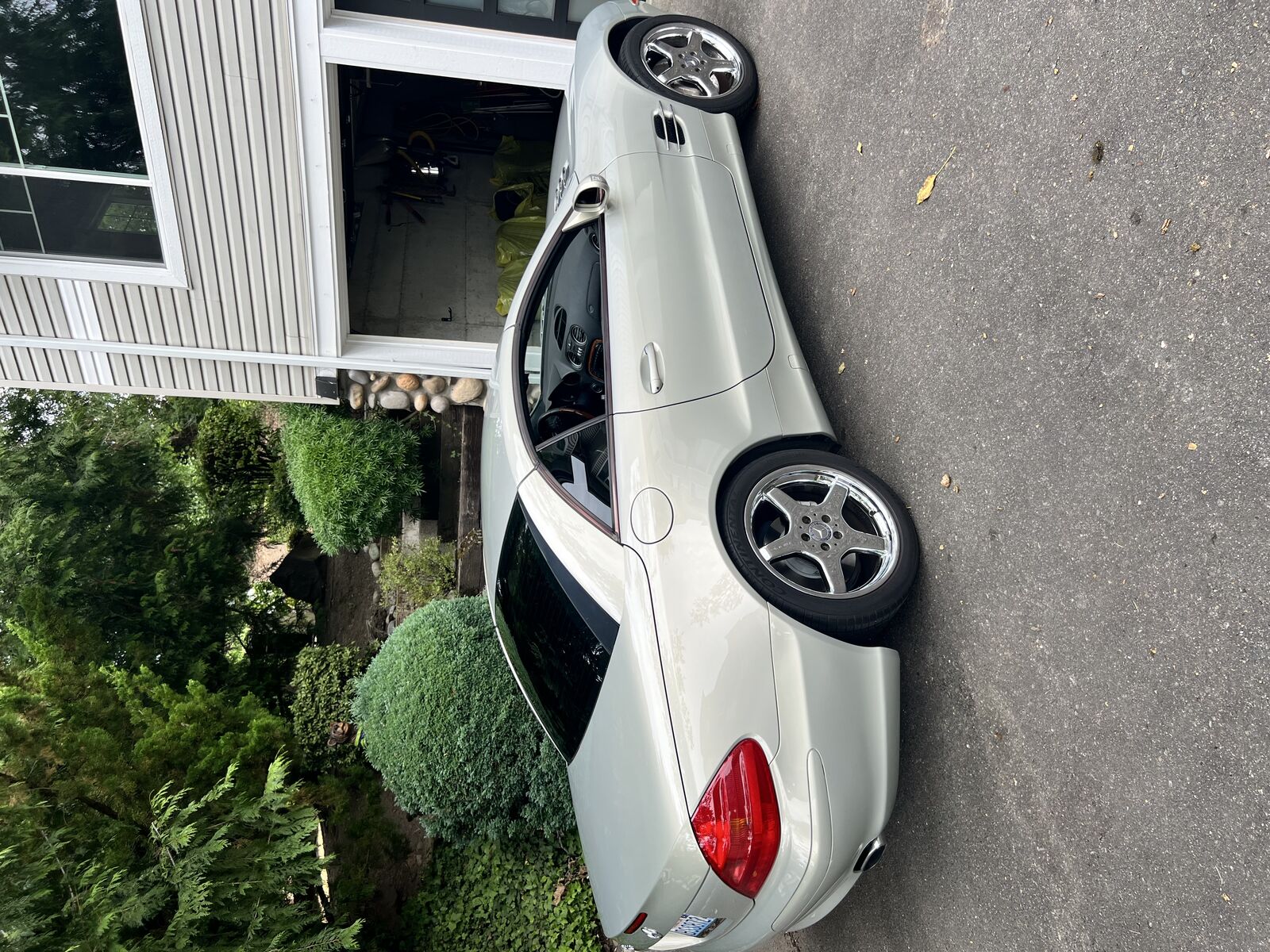 Mercedes-Benz SL-Class