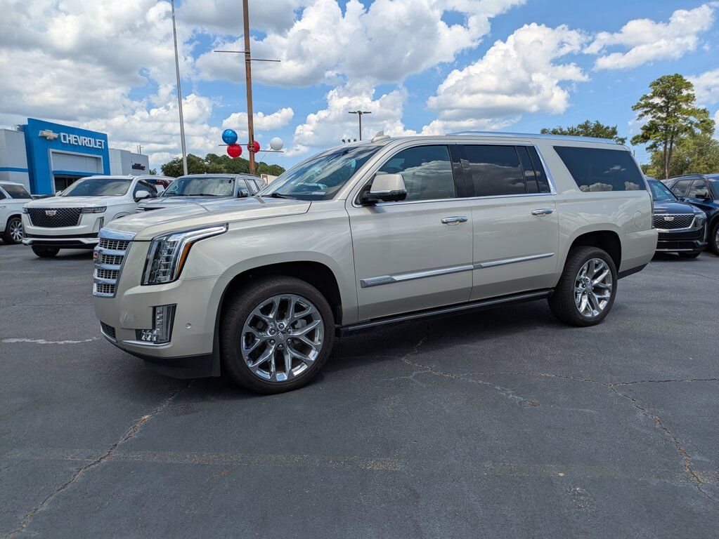 Cadillac Escalade ESV