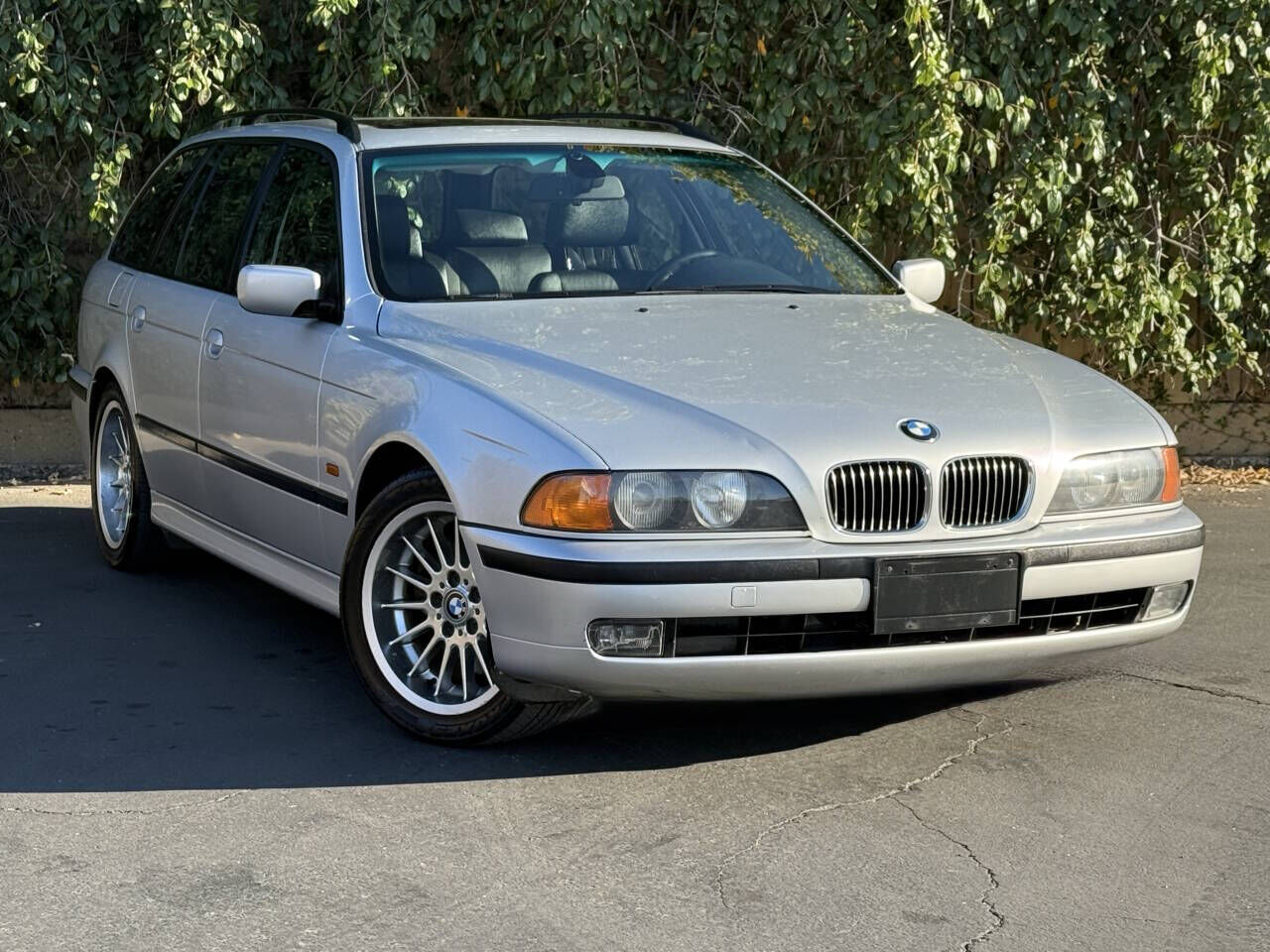 BMW 540i