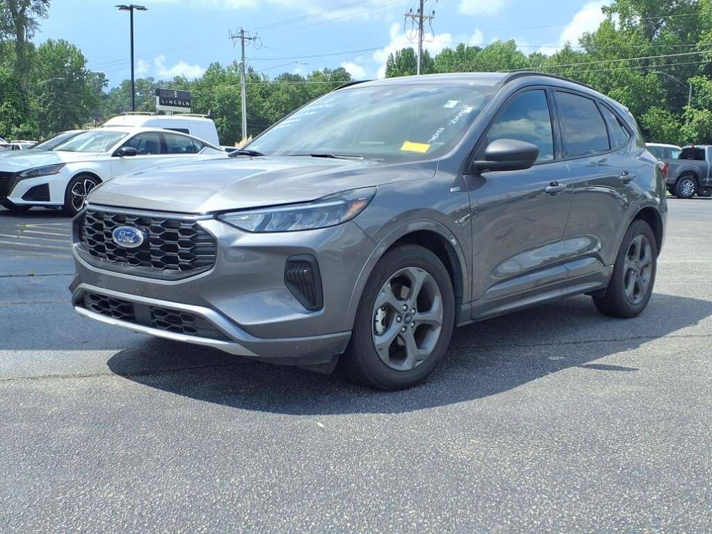 2024 FORD Escape
