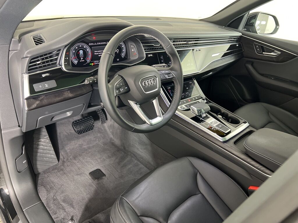 2023 Audi Q8