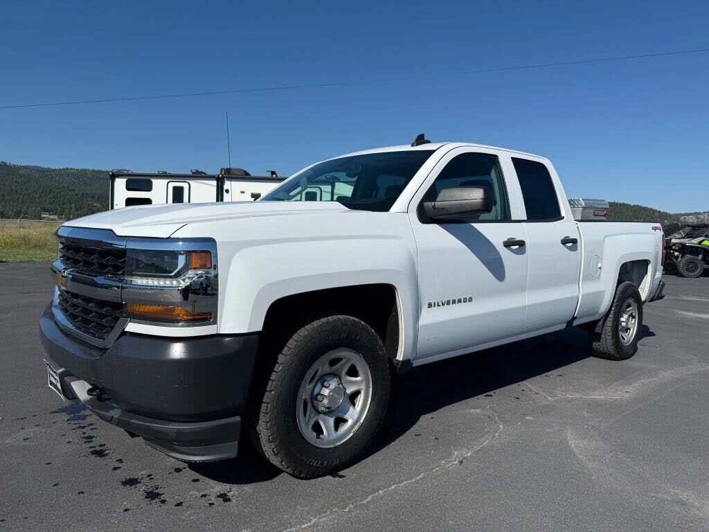 2018 CHEVROLET Silverado