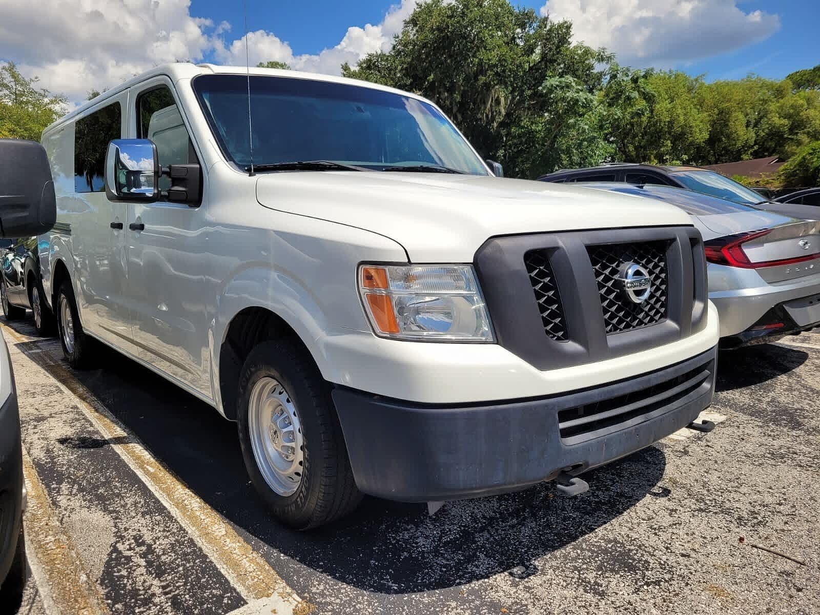 Nissan NV