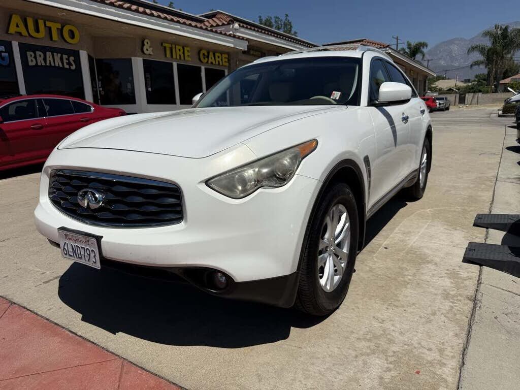 Infiniti FX35