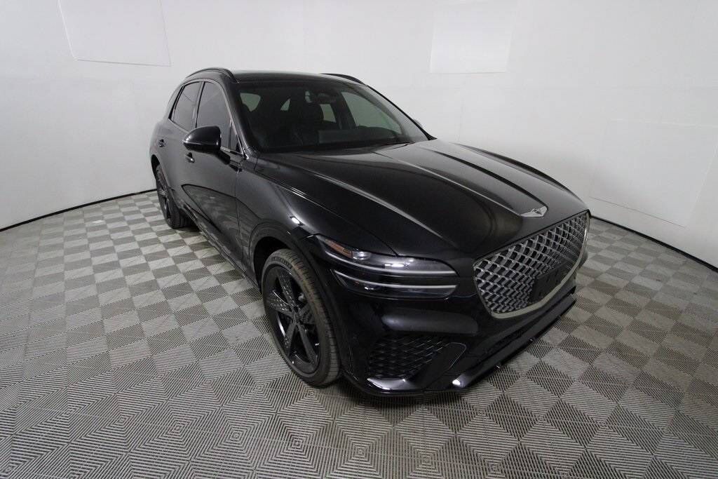 2025 GENESIS GV70