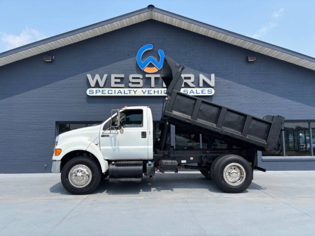 Ford F-750
