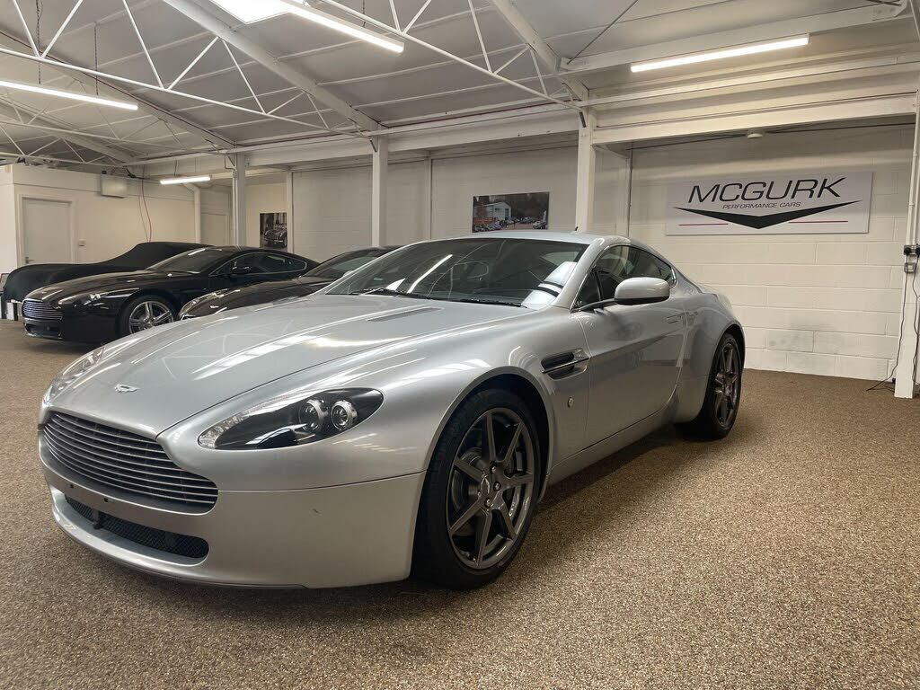 Aston Martin V8 Vantage