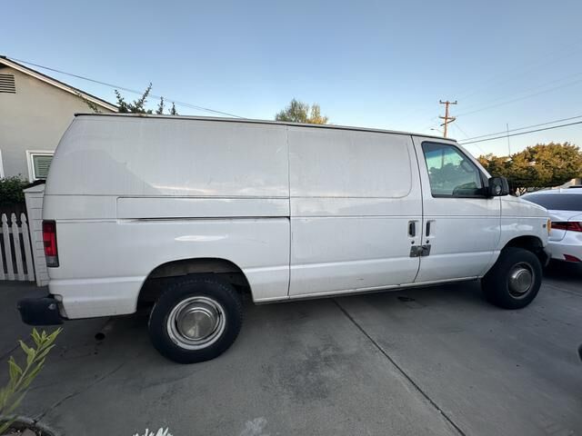 Ford E-250
