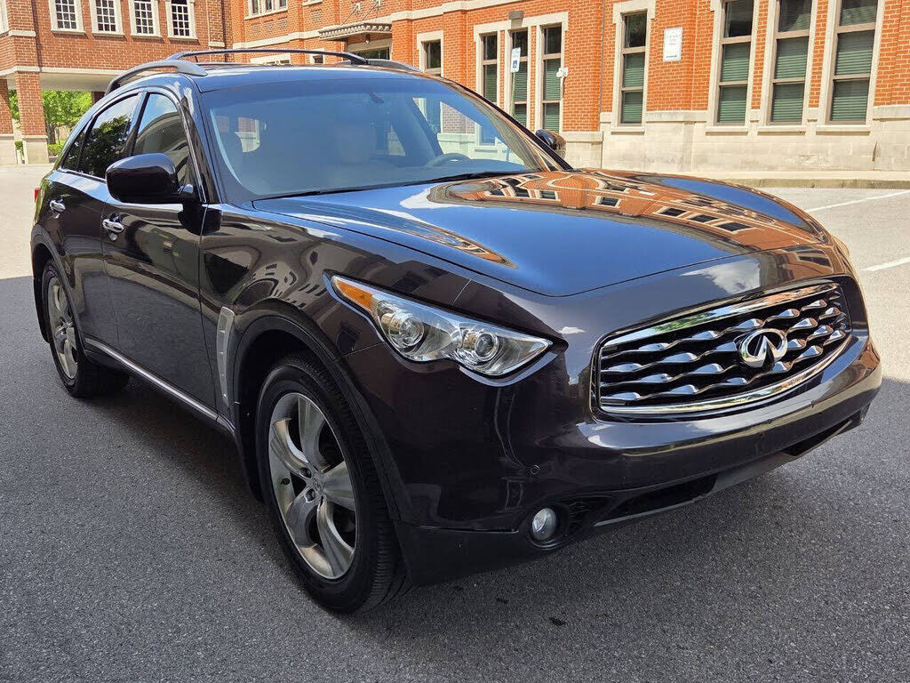 Infiniti FX35