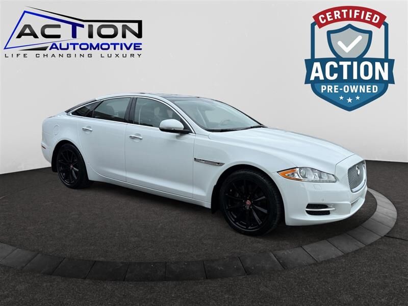 Jaguar XJ