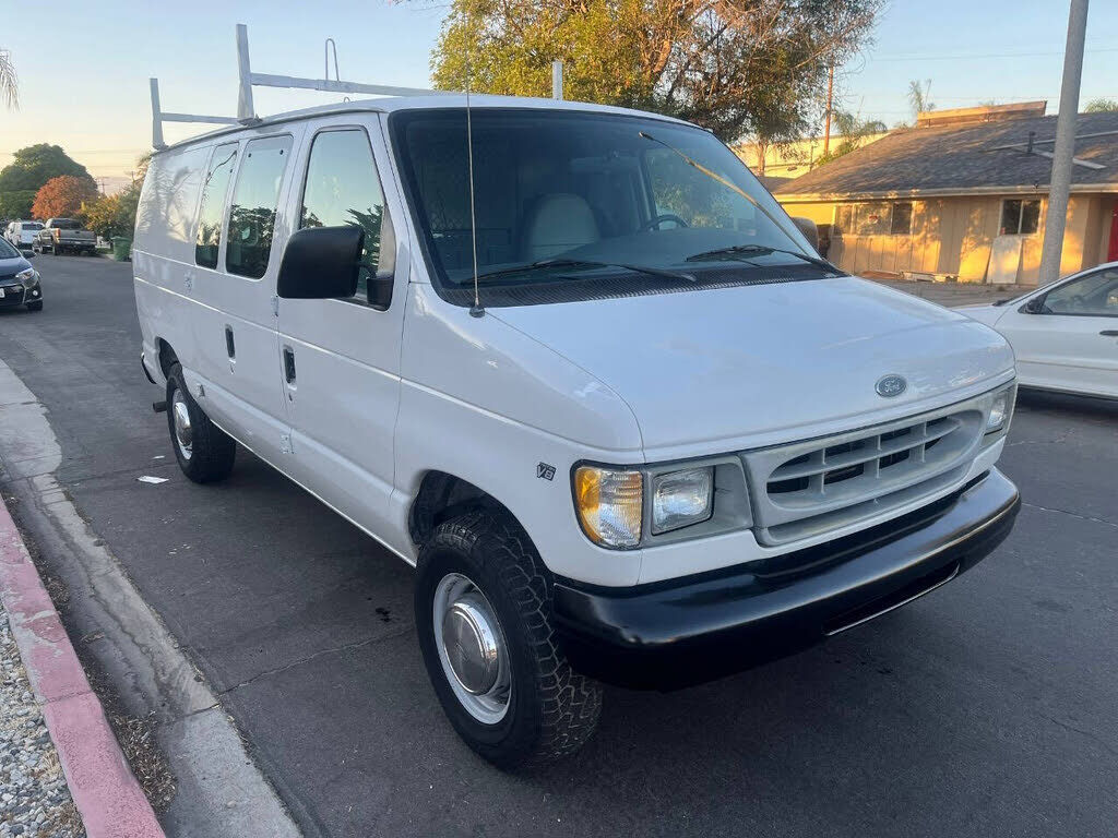Ford E-250