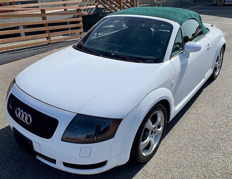 2002 AUDI TT