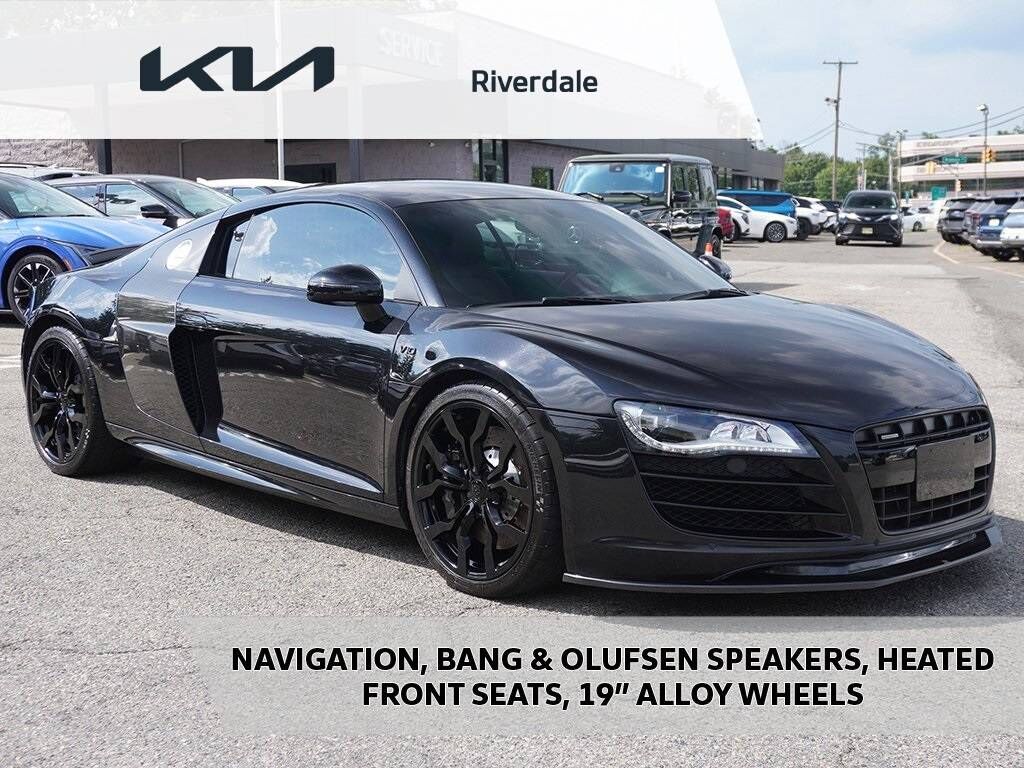 Audi R8