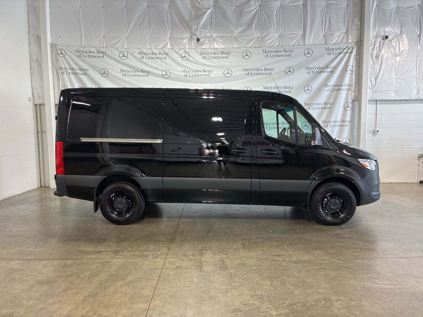 2025 MERCEDES-BENZ Sprinter