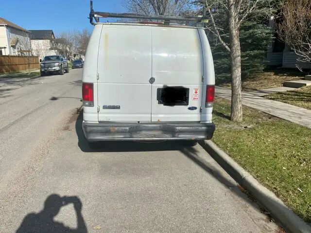 Ford E-250