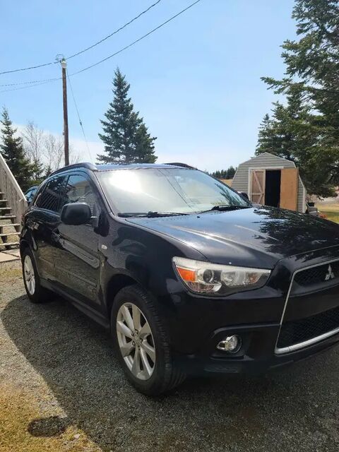 Mitsubishi RVR