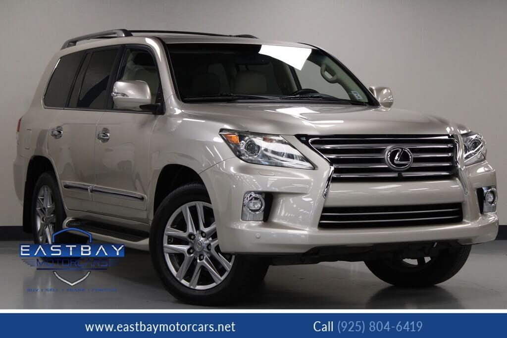 Lexus LX