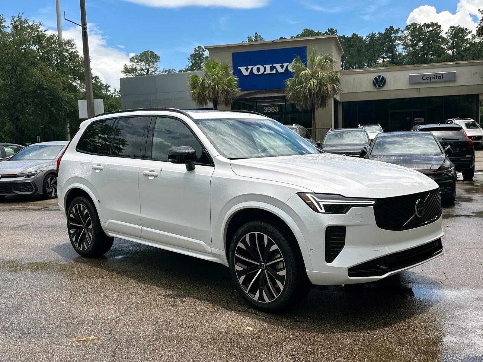 2026 VOLVO XC90