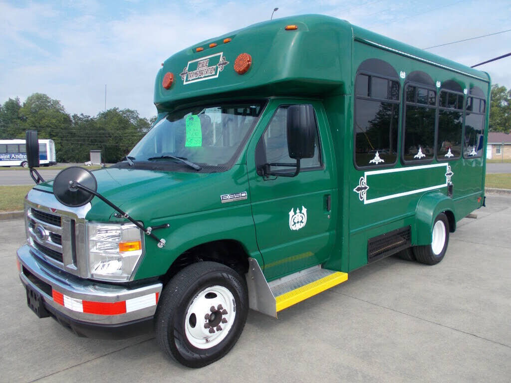 Ford E-350