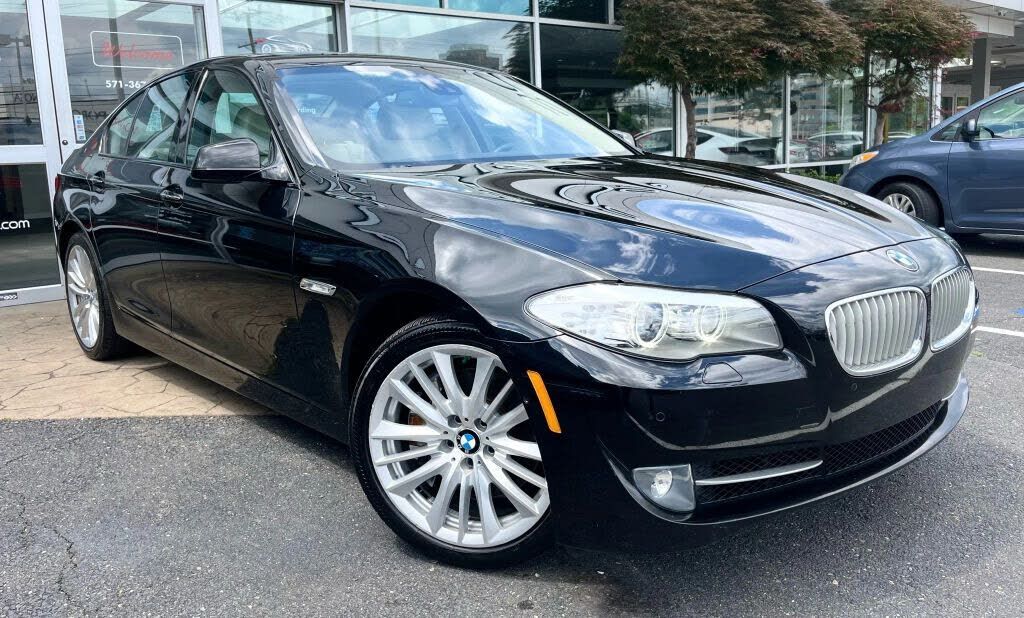 BMW 550i