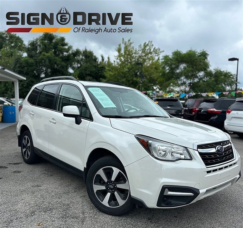 2018 SUBARU Forester