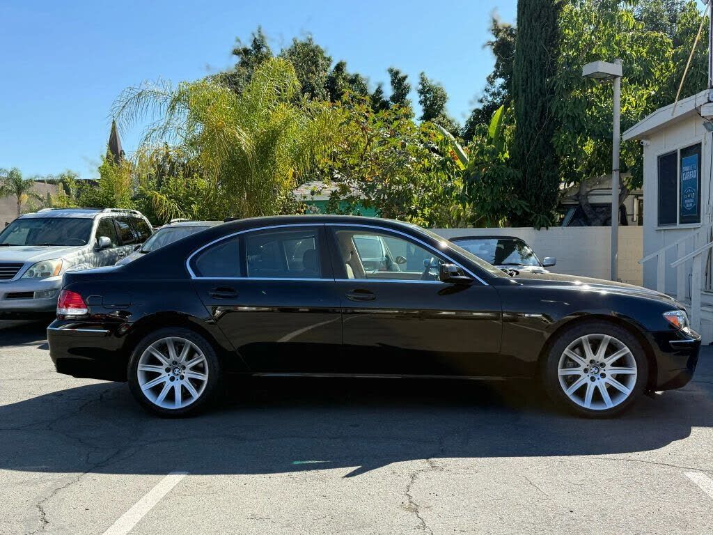 BMW 750i