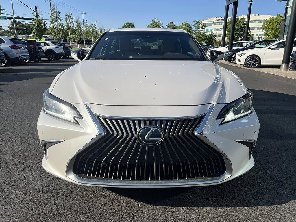 2021 Lexus ES / ES HYBRID