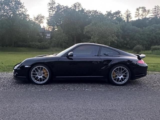 PORSCHE