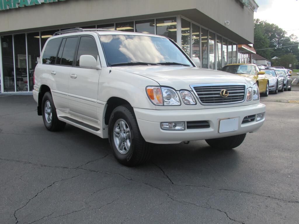 Lexus LX